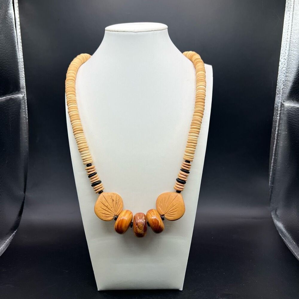 Chunky Boho Wood Necklace Carved Bead Disk Round Beads Vintage Tan Heritage - Picture 2 of 6